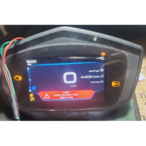 VESPA GTS300 HPE 24C512 VESPA GTS300 HPE 24C512